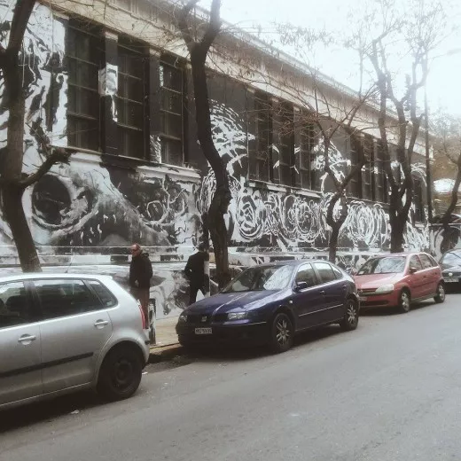 γκράφιτι που κάλυψε το Πολυτεχνείο