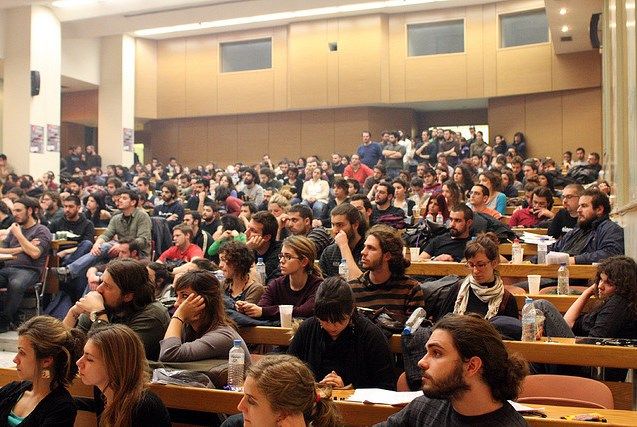 Αυξάνονται κατακόρυφα οι ακυρώσεις ξένων φοιτητών για τα θερινά σχολεία