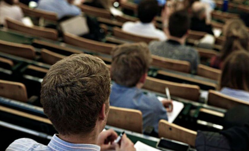  Η Κεραμέως παρουσιάζει το νέο νόμο πλαίσιο για τα ΑΕΙ - Θα επικεντρώνεται στην καθημερινότητα των φοιτητών
