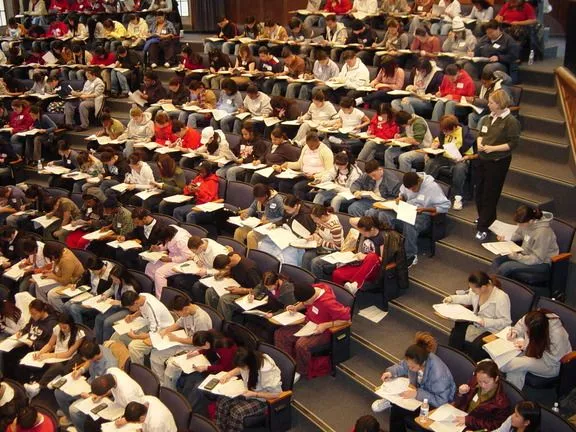 ΦΟΙΤΗΤΙΚΑ ΝΕΑ, ζωντανά, πρώτη δημόσια συζήτηση,  Εθνικού Διαλόγου, Παιδεία, LIVE