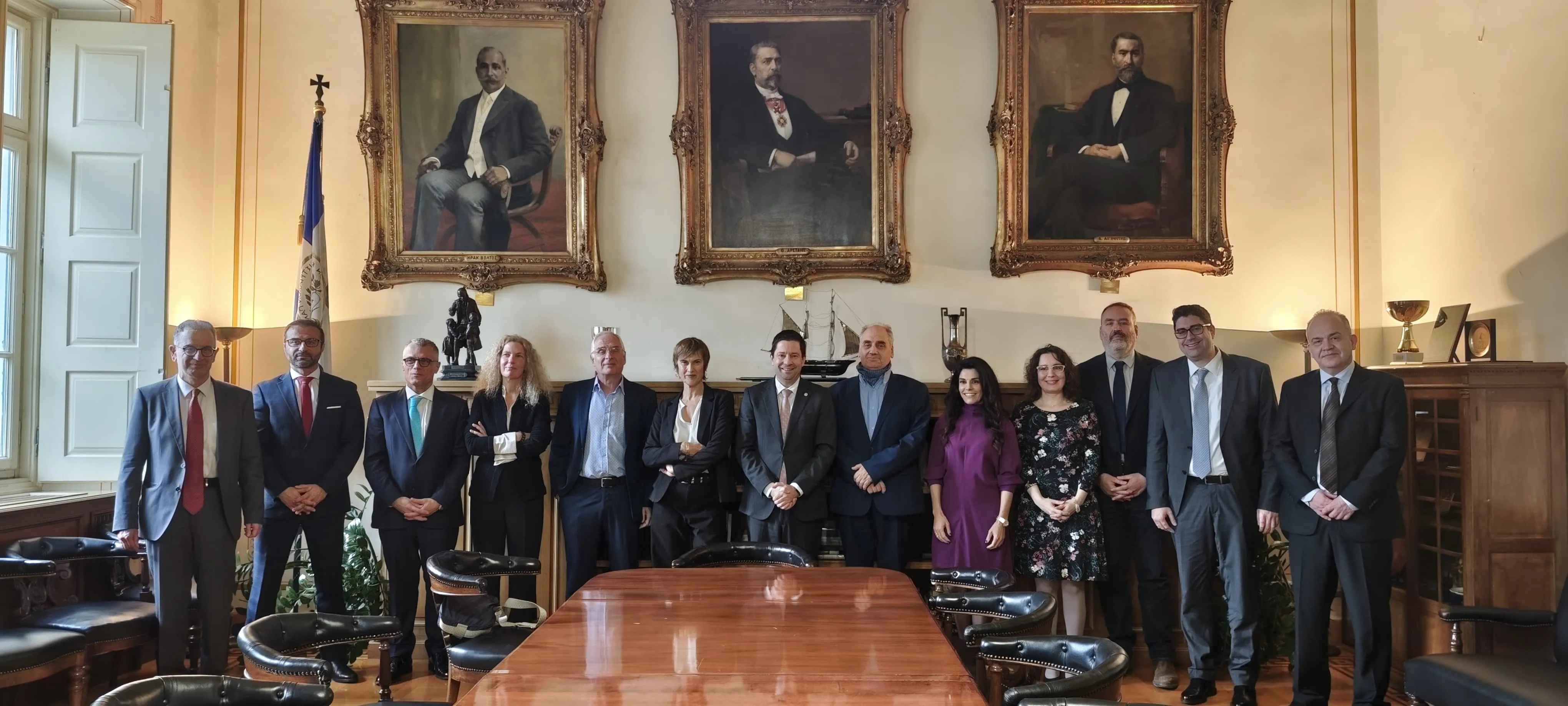 Φωτεινή Αντωνίου, εξελίχθηκε σε Καθηγήτρια Παιδαγωγικού Δευτεροβάθμιας Εκπαίδευσης. Ιωάννης Δεληκωστόπουλος, εξελίχθηκε σε Καθηγητή Νομικής. Νικολέττα Καναβού, εξελίχθηκε σε Καθηγήτρια Φιλολογίας. Νικόλαος Κατηφόρης, εξελίχθηκε σε Καθηγητή Νομικής. Νεκτάριος Κρανίτης, εξελίχθηκε σε Καθηγητή Αεροδιαστημικής Επιστήμης και Τεχνολογίας, ενισχύοντας έναν από τους πλέον δυναμικά αναπτυσσόμενους τομείς έρευνας. Ιωάννης Κωστάκης, εξελίχθηκε σε Καθηγητή Φαρμακευτικής. Μιχαήλ Ρέντζος, εξελίχθηκε σε Καθηγητή Ιατρικής. Βασιλική Σειρηνίδου, εξελίχθηκε σε Καθηγήτρια Ιστορίας και Αρχαιολογίας. Ιωάννης Σκανδάλης, εξελίχθηκε σε Αναπληρωτή Καθηγητή Νομικής. Λάμπης Σταυρινού, εξελίχθηκε σε Αναπληρωτή Καθηγητή Ιατρικής. Φιλίππα Χατζησταύρου, εξελίχθηκε σε Αναπληρώτρια Καθηγήτρια Πολιτικής Επιστήμης και Δημόσιας Διοίκησης.