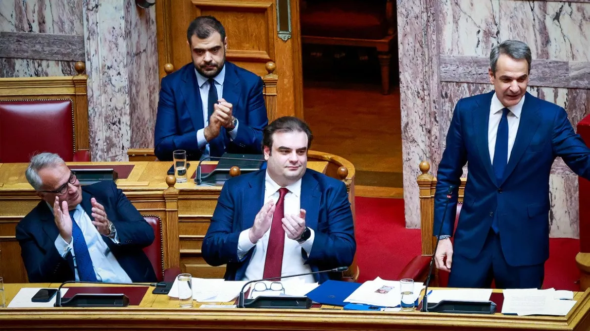 Πέρασαν από τη Βουλή τα «Ιδιωτικά Πανεπιστήμια»