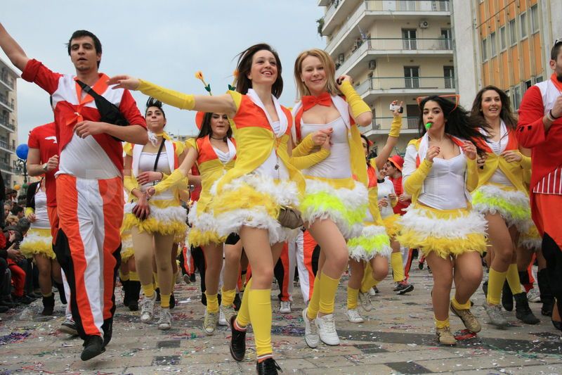 φοιτητές, ξεφαντώσουν, Πατρινό Καρναβάλι Χιλιάδες είναι οι φοιτητές που θα ξεφαντώσουν στο Πατρινό Καρναβάλι