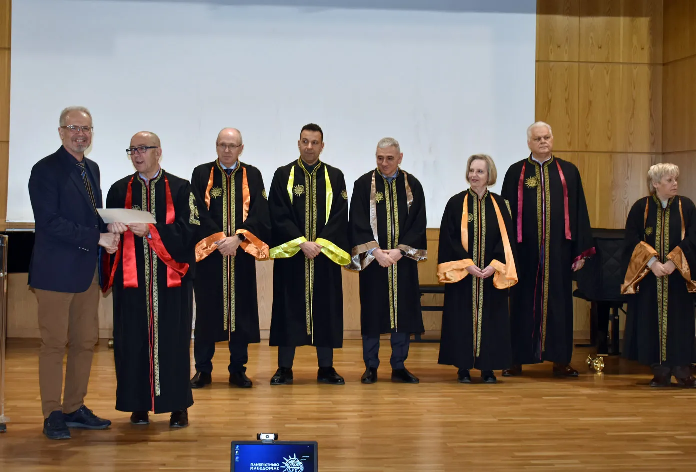 Οι Καθηγητές του ΠΑΜΑΚ που αποχωρούν από το Πανεπιστήμιο – ΟΝΟΜΑΤΑ ανά Τμήμα