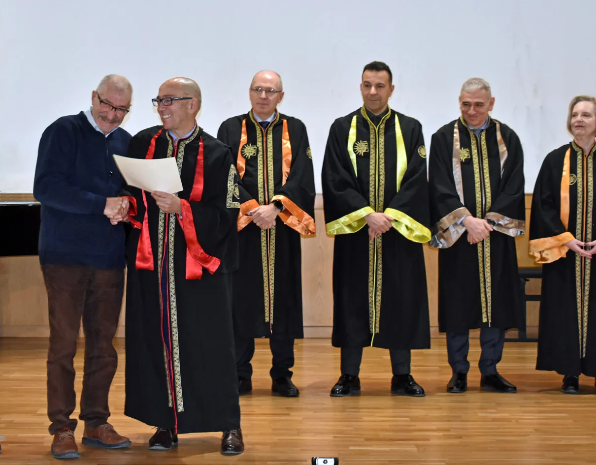 Οι Καθηγητές του ΠΑΜΑΚ που αποχωρούν από το Πανεπιστήμιο – ΟΝΟΜΑΤΑ ανά Τμήμα