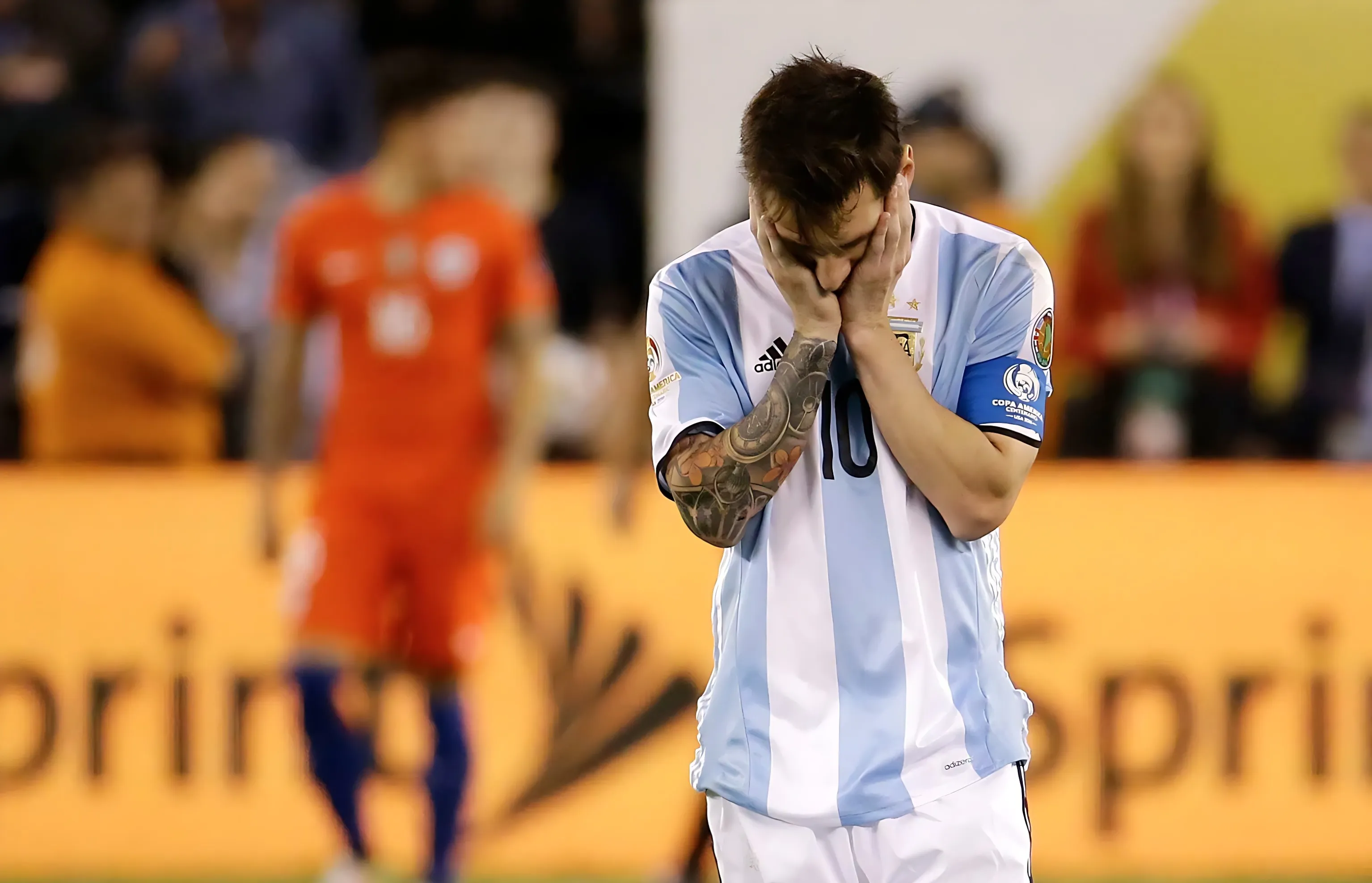Messi σπουδές